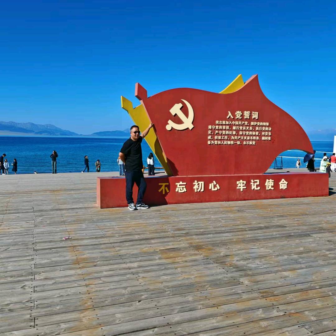 @嘴角上扬便是人生