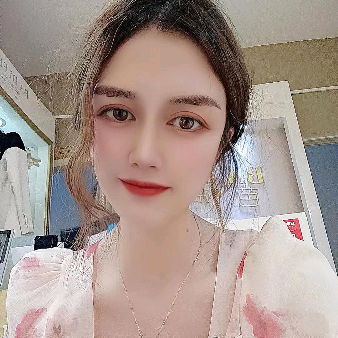 万顺达二楼芭蒂芬内衣店