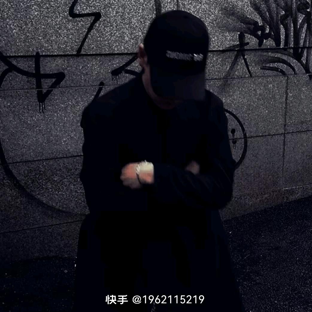 ℳ̶̶♡̶҉A_℡张先生