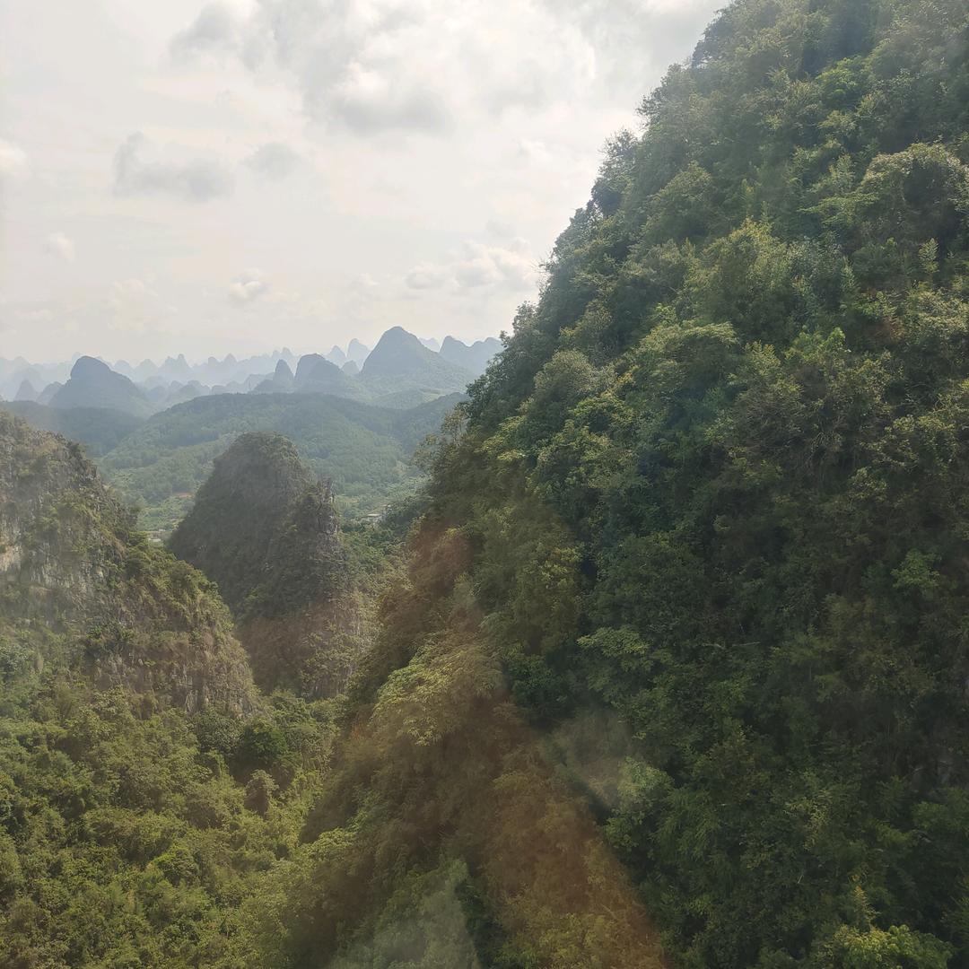 助粒溪溪