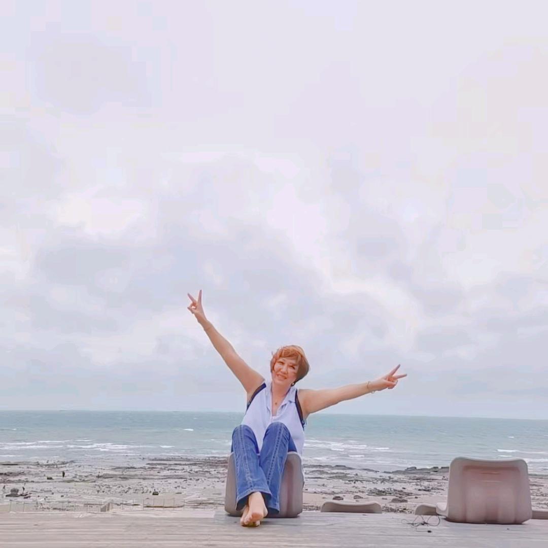 幸福的宝儿姐姐