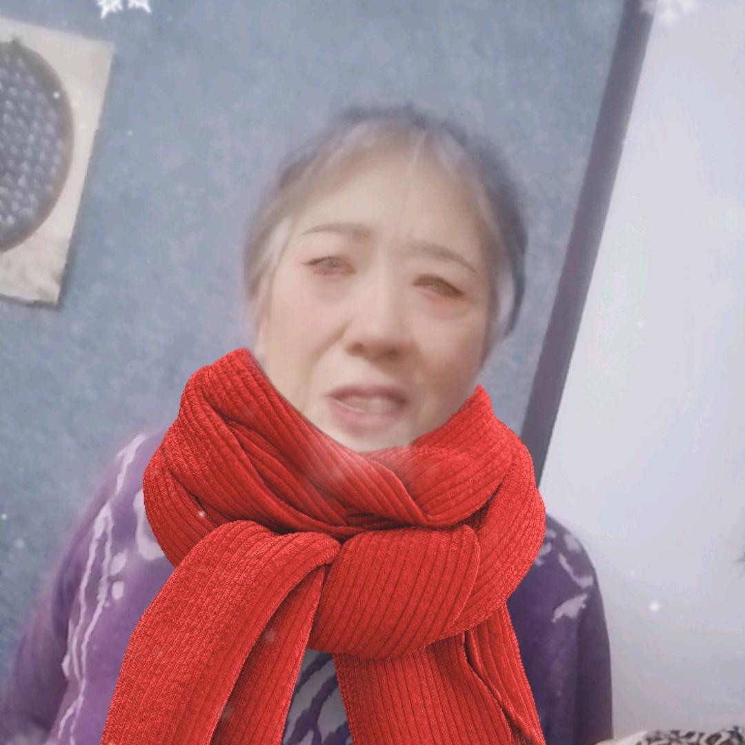 80岁开心奶奶爱唱歌——清唱团长