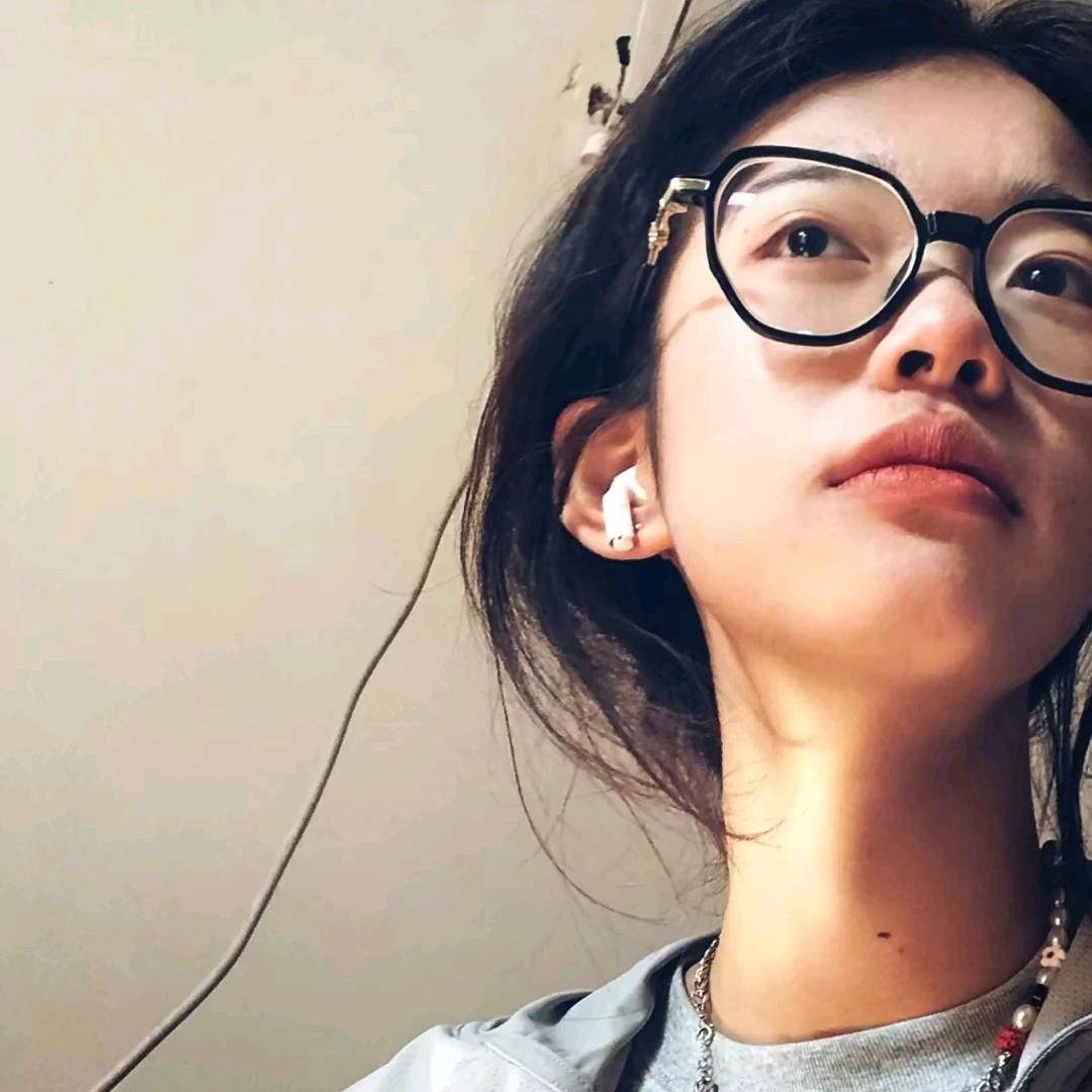 酸菜不是🐟.