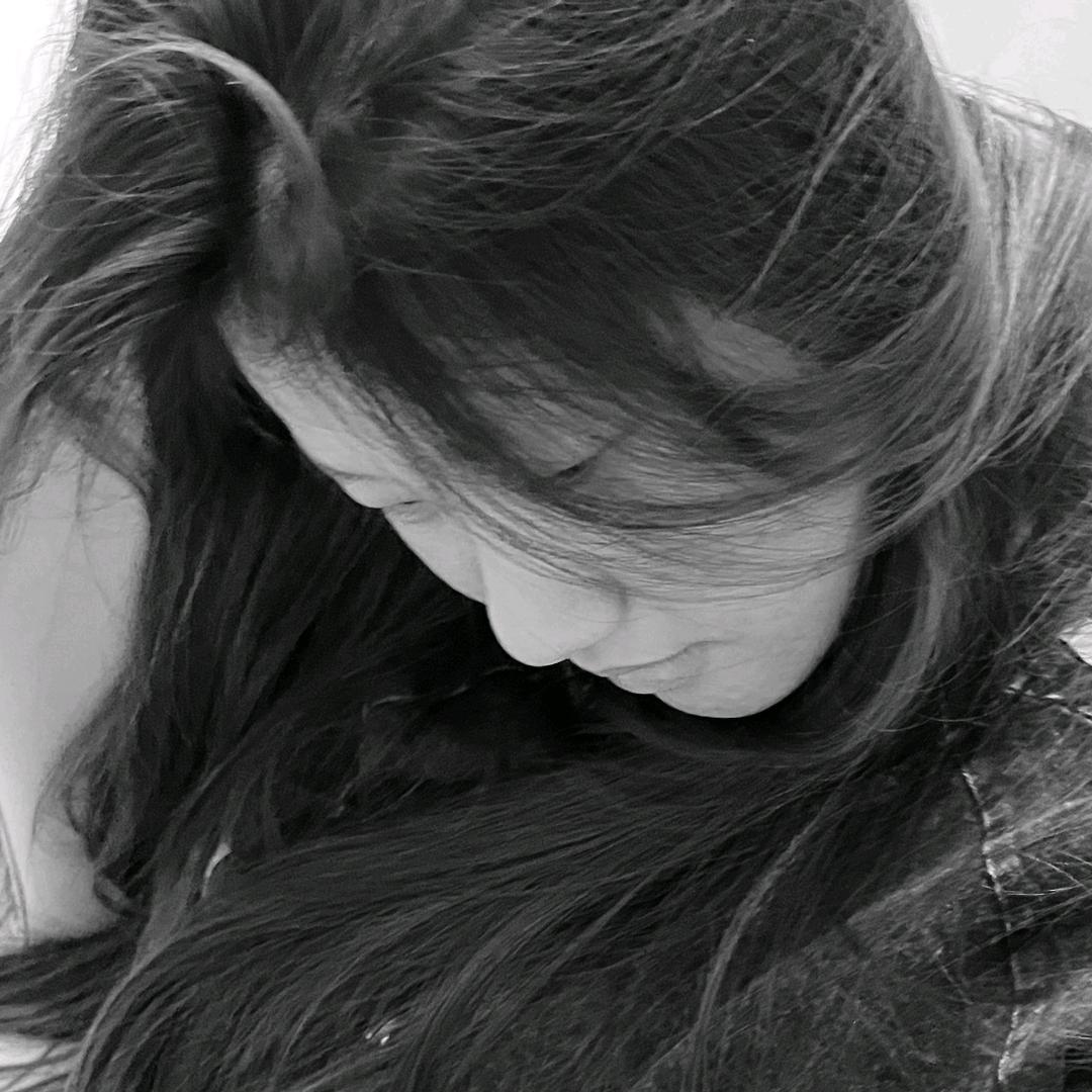INE.