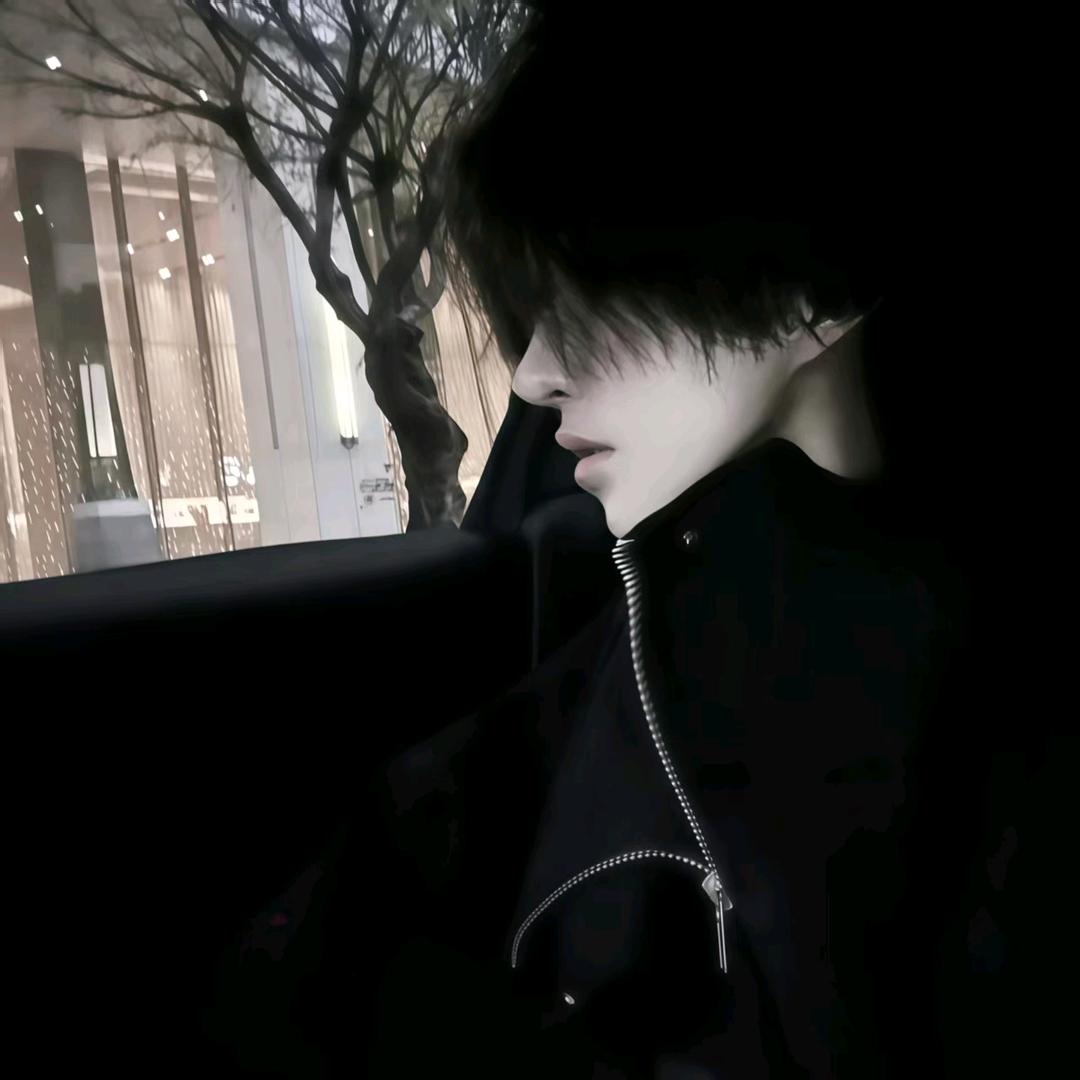 薄青
