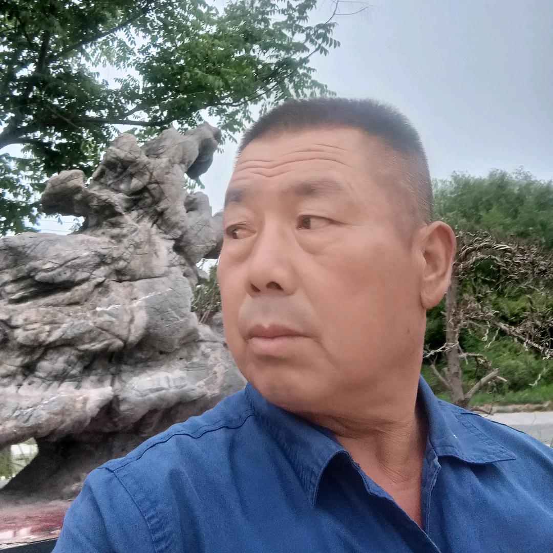 郁立青