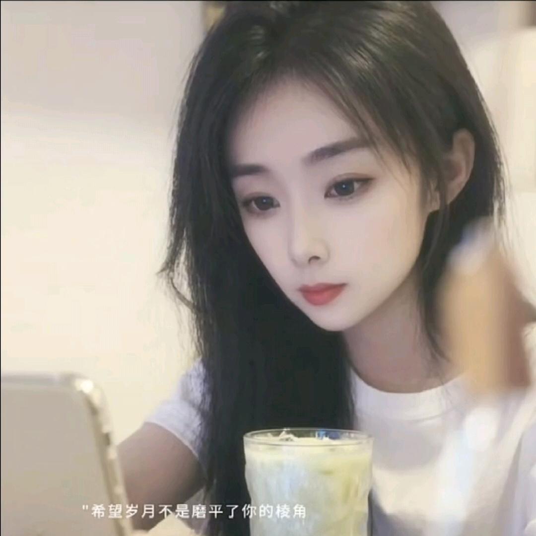 💞李᭄ꦿ꯭好💞:呀