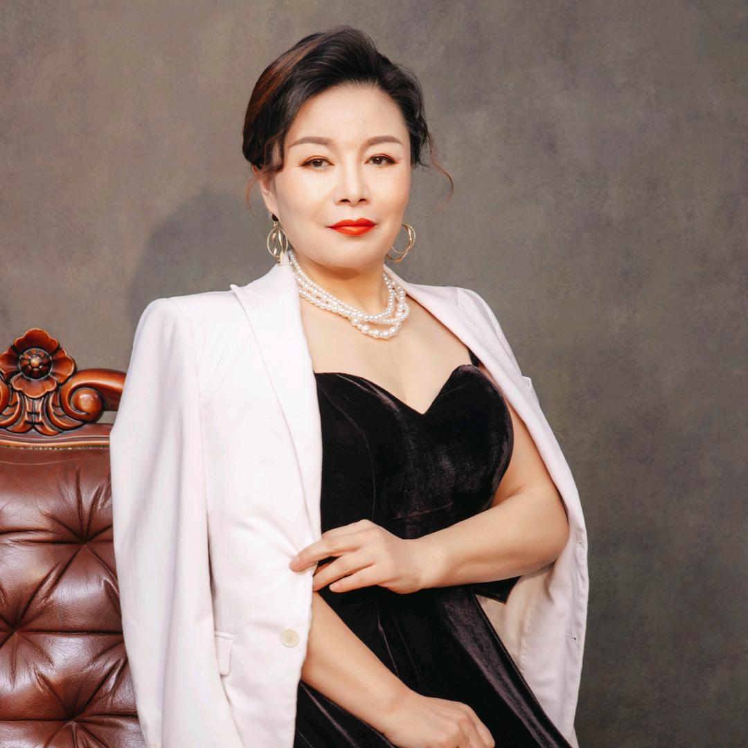 添鑫姐