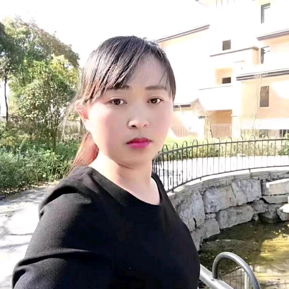 歪长的小虎牙