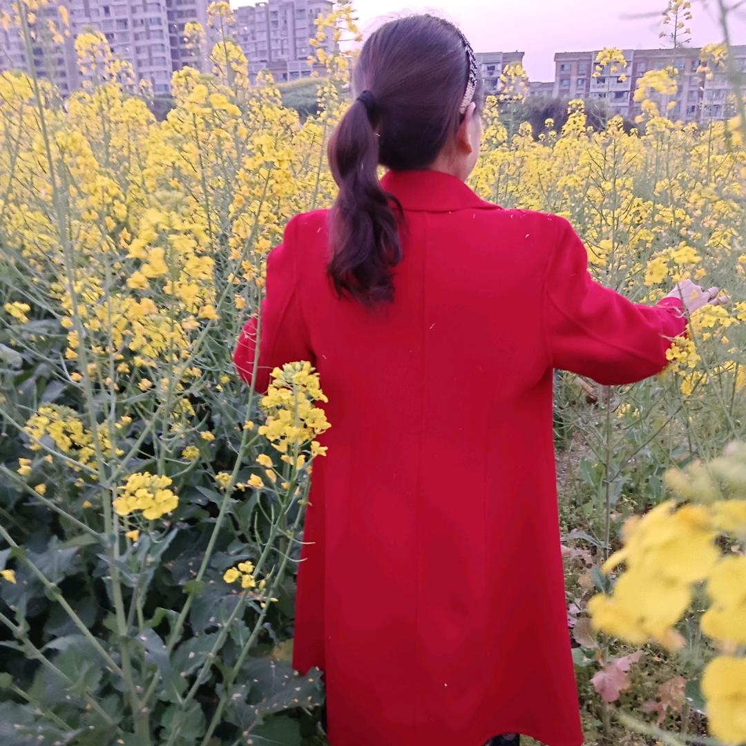 带两个儿子的妈妈