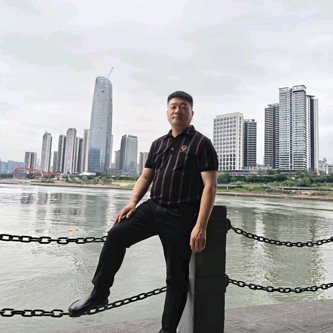 成熟稳重的好男人，二少