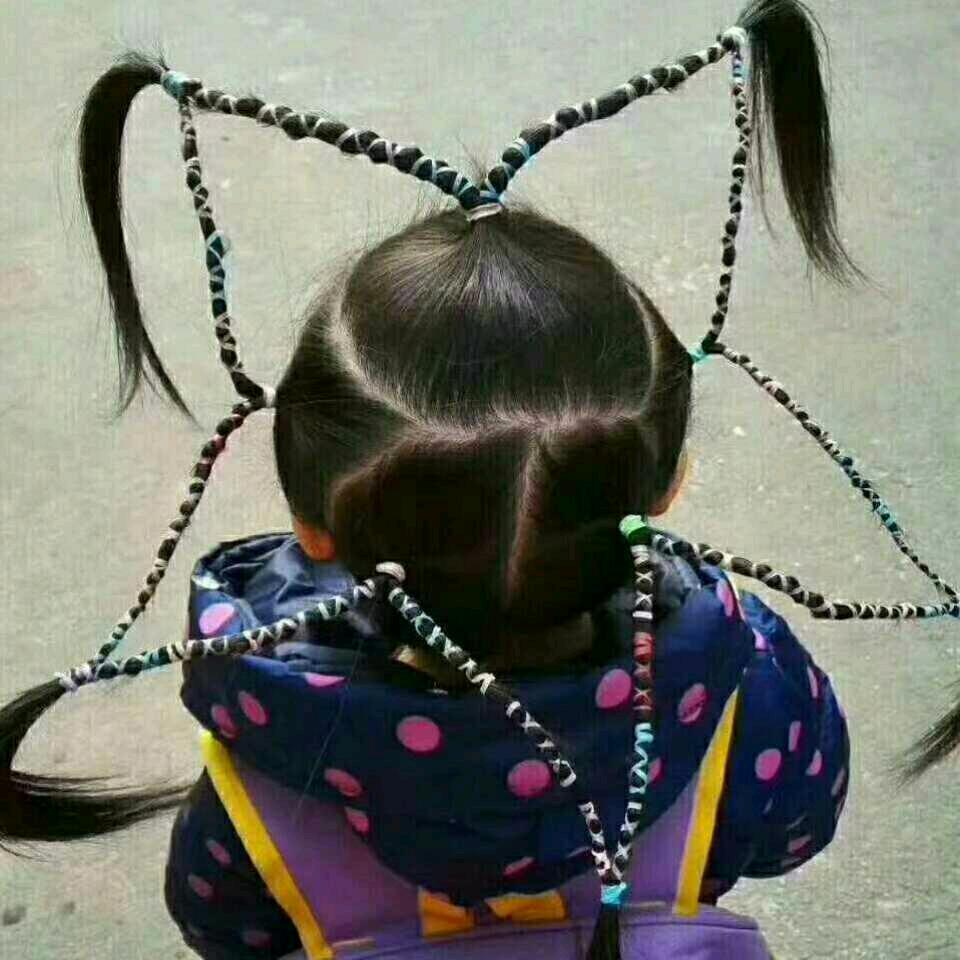 家有三女