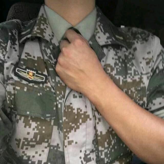 鸿鹄高中周老师