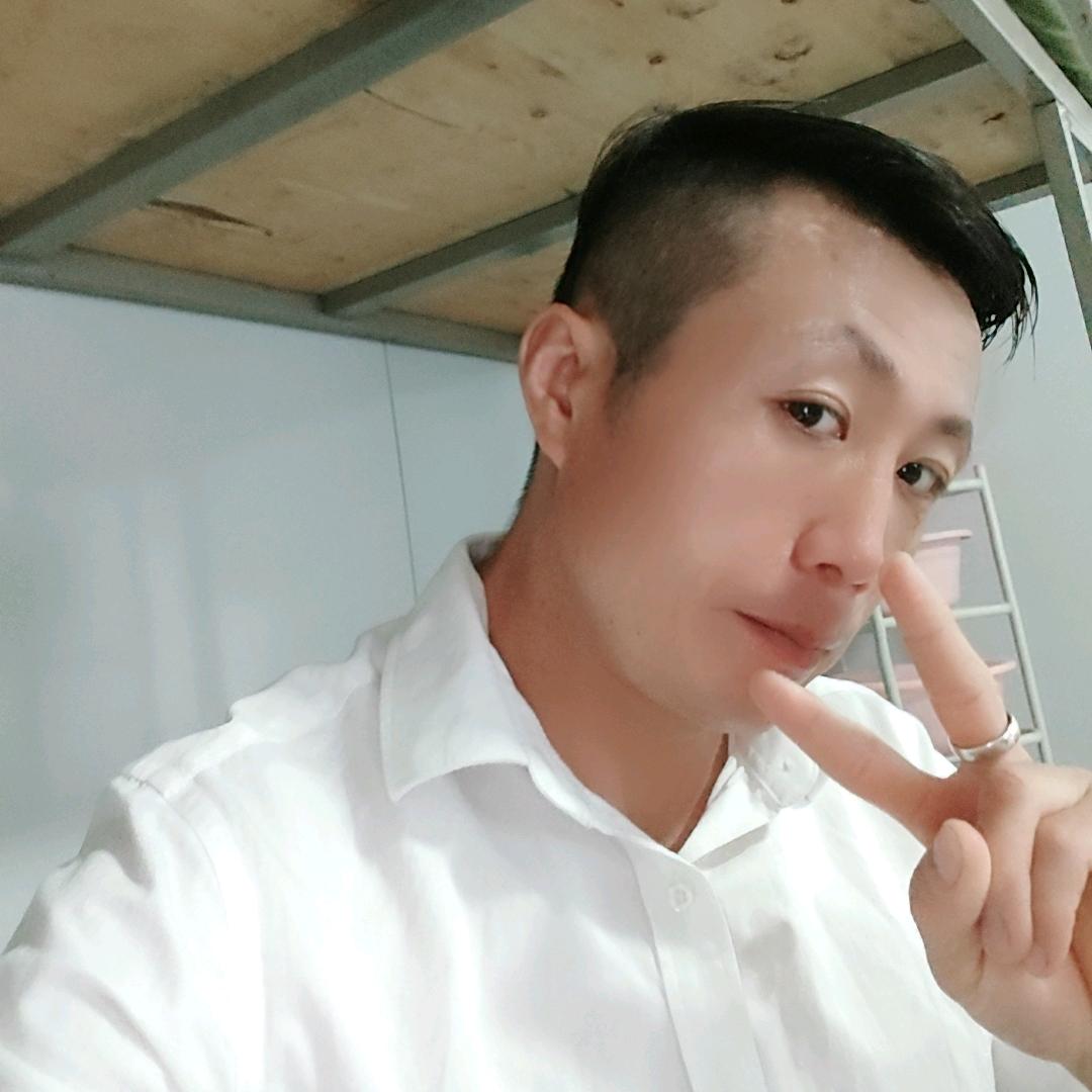 农村小伙