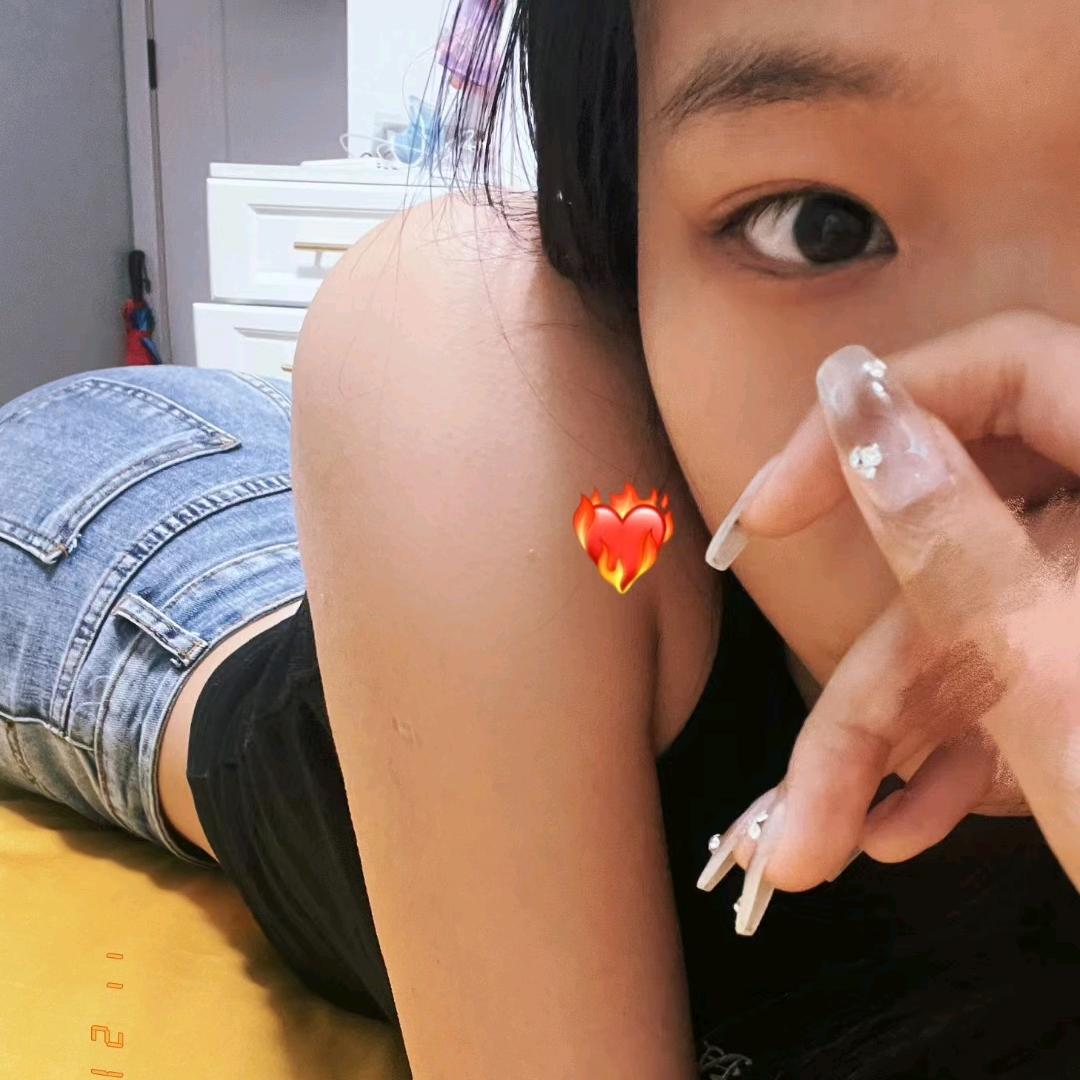 @别打扰我吐泡泡
