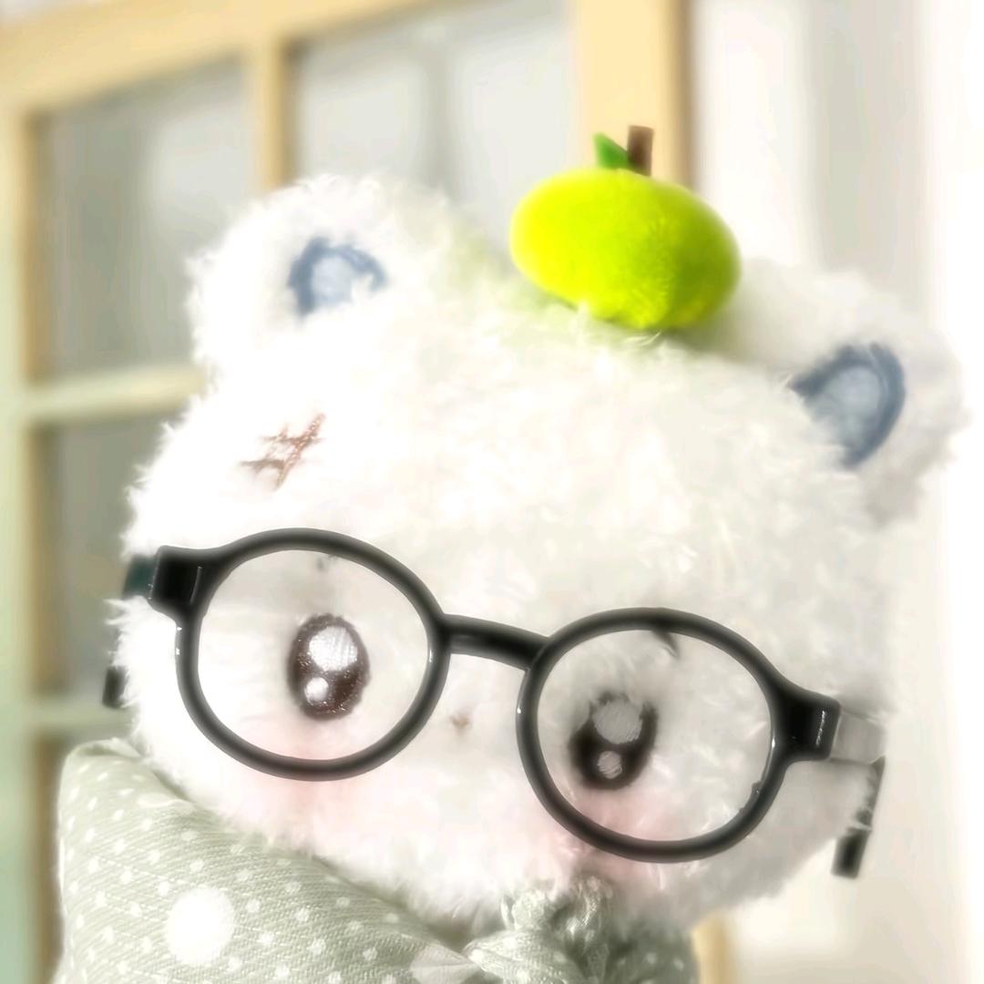 依