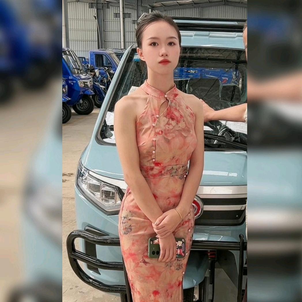 智跑晶耐三轮车