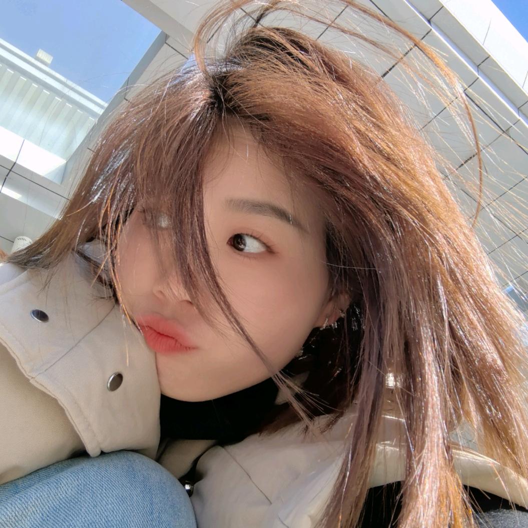 ୧⍤⃝🌸Yáng.阿雪