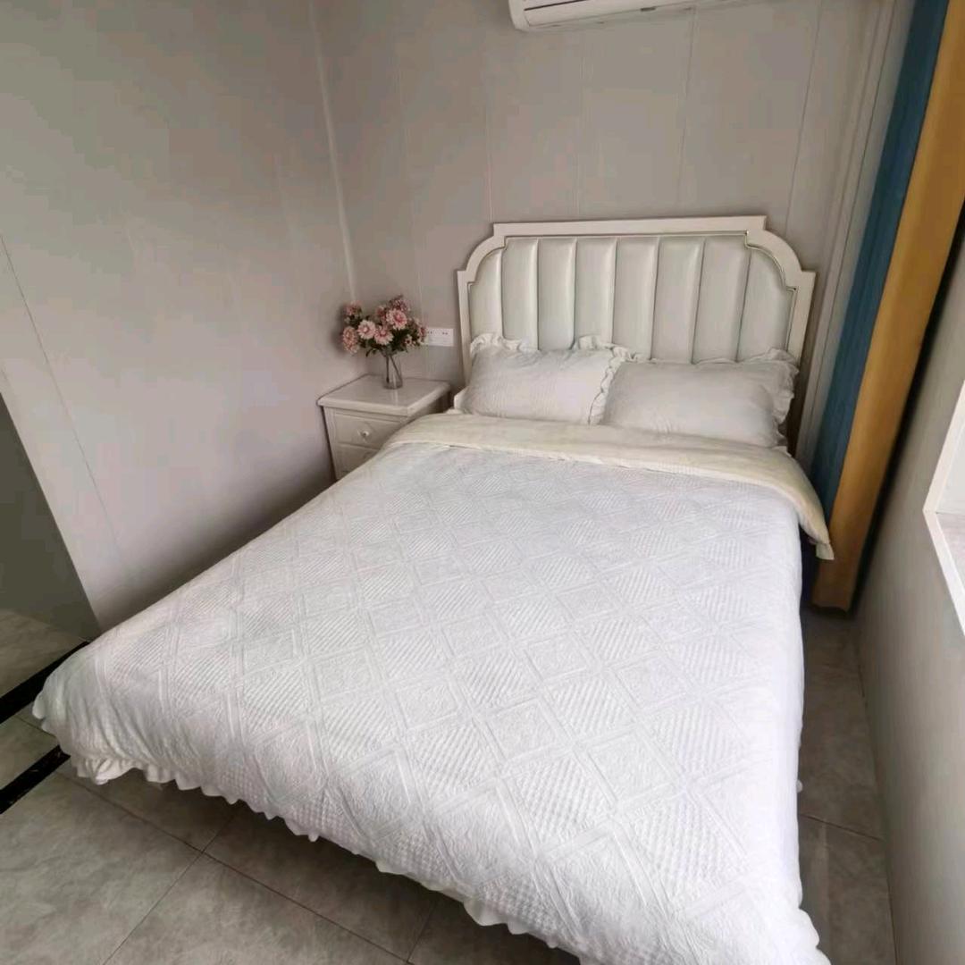 管家