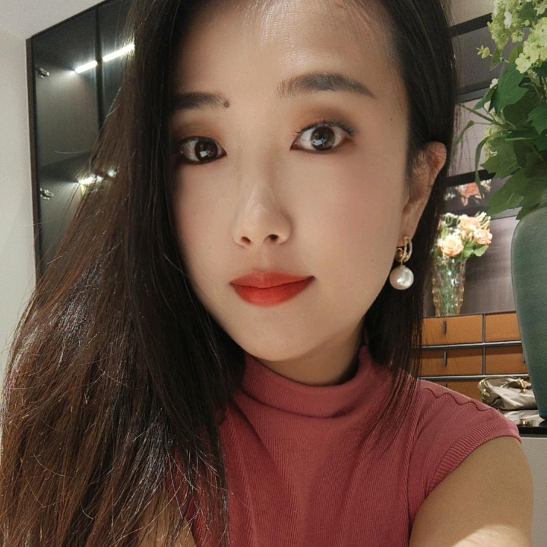 愈见燕子