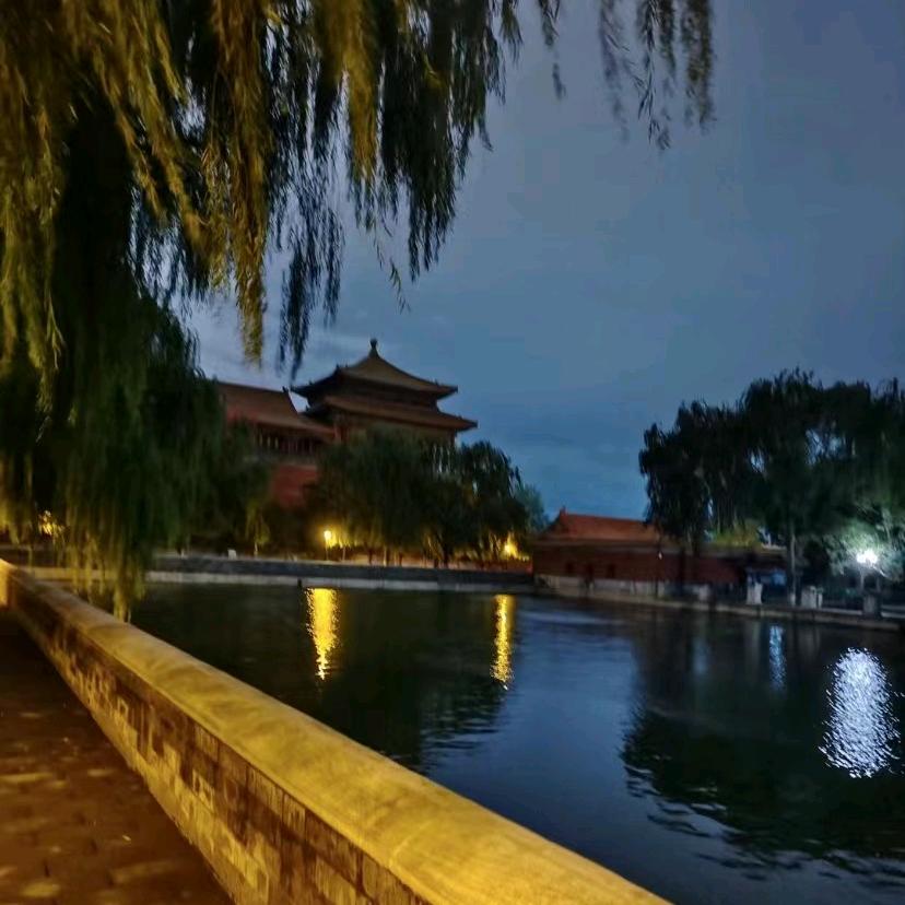 小铭聊纪实