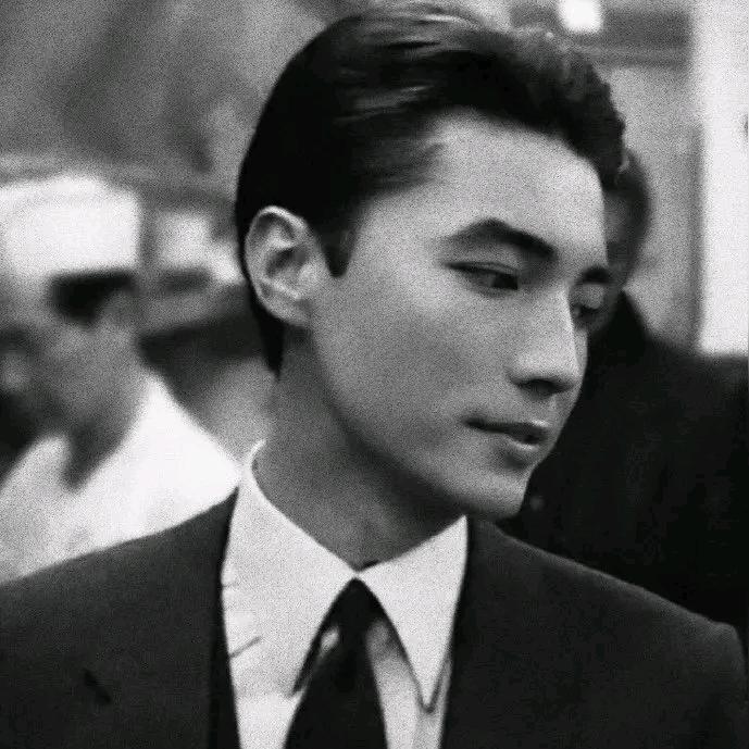 姬少谦