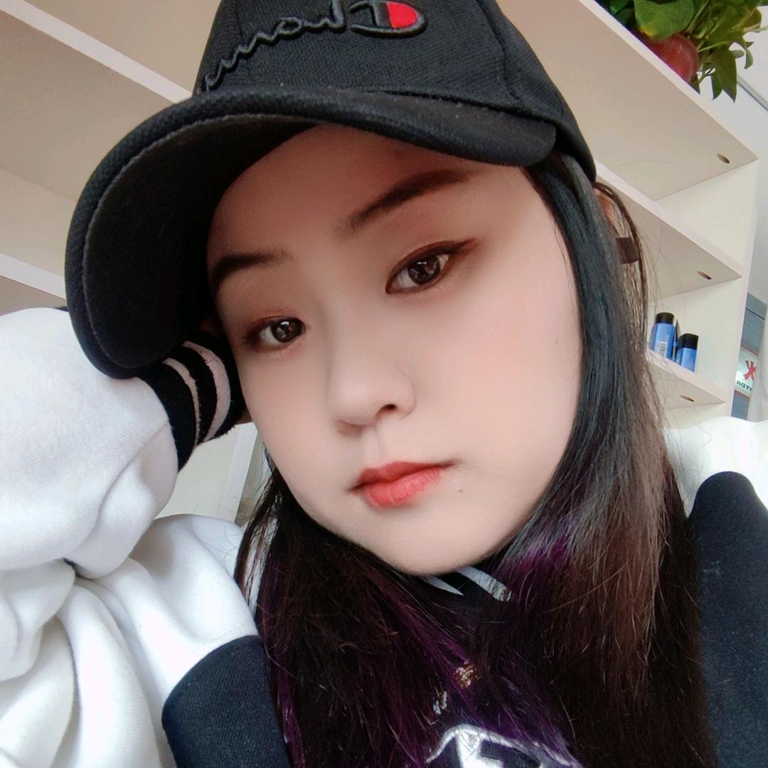 月儿…🐰