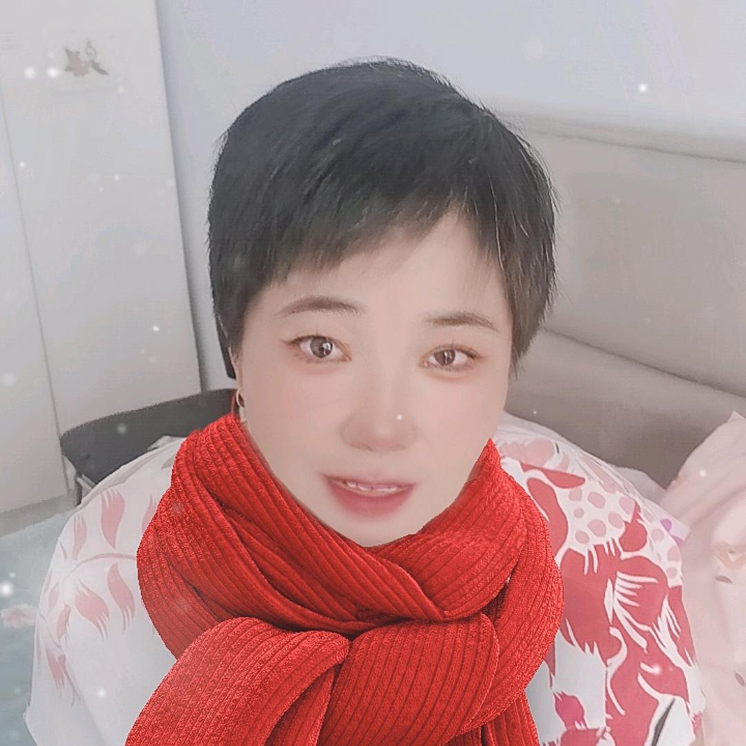 素颜姐，晚上八点半