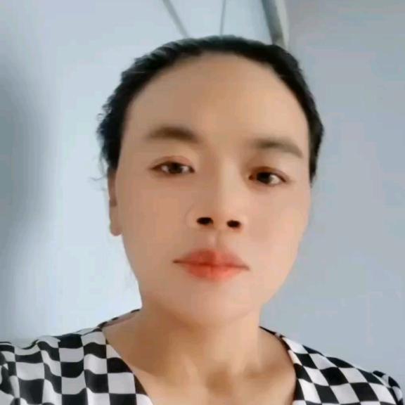 桂华姐(的小号)大号晚上10点10分开播