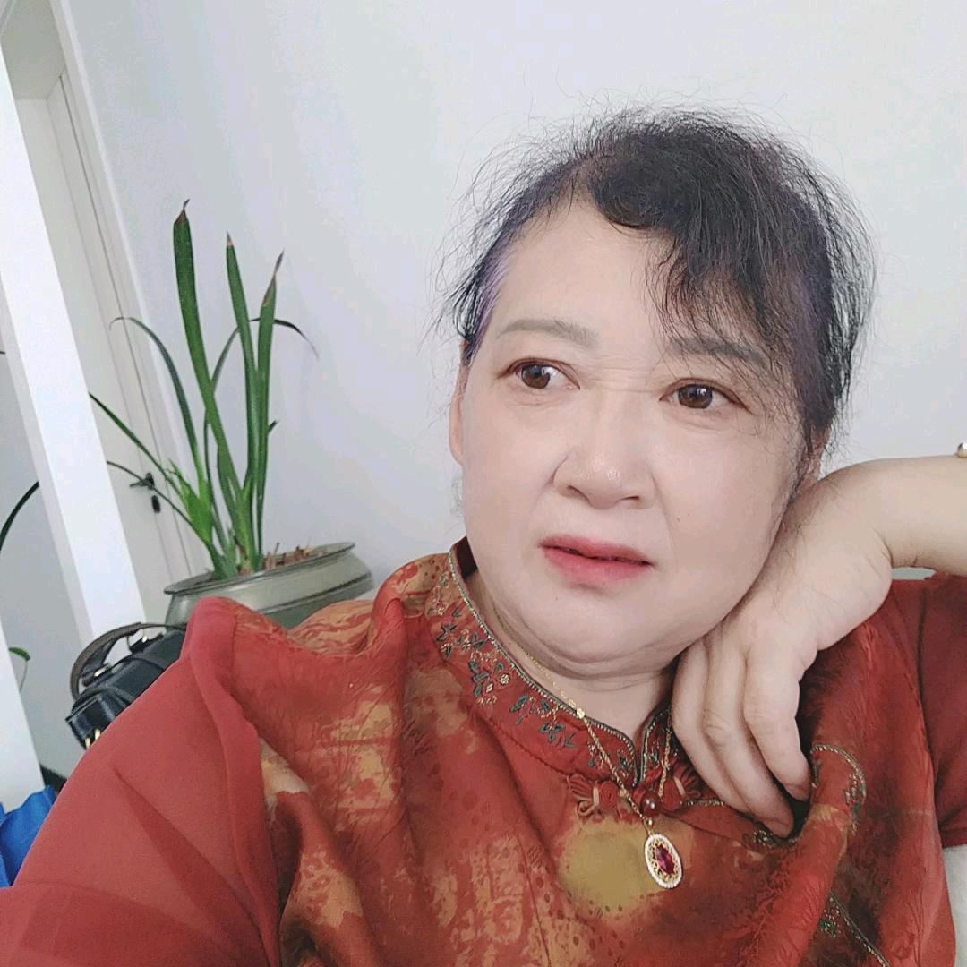 琼琼