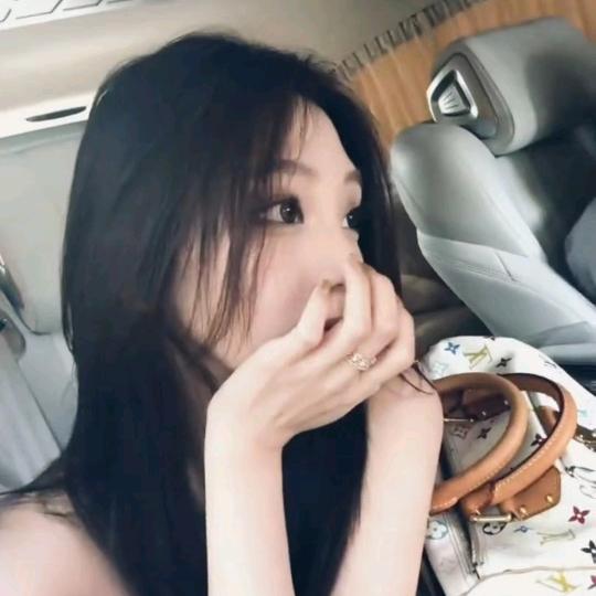 小花≈🎼