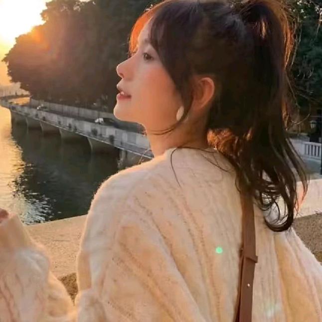 用户7254554073997蓦然回首