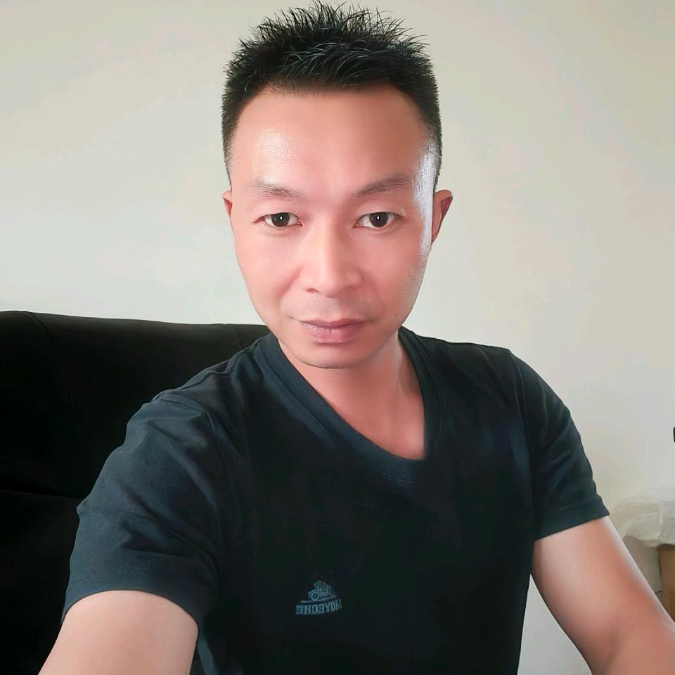 小勇哥