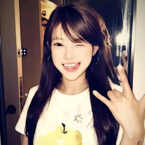 张包包(^･ｪ･^)