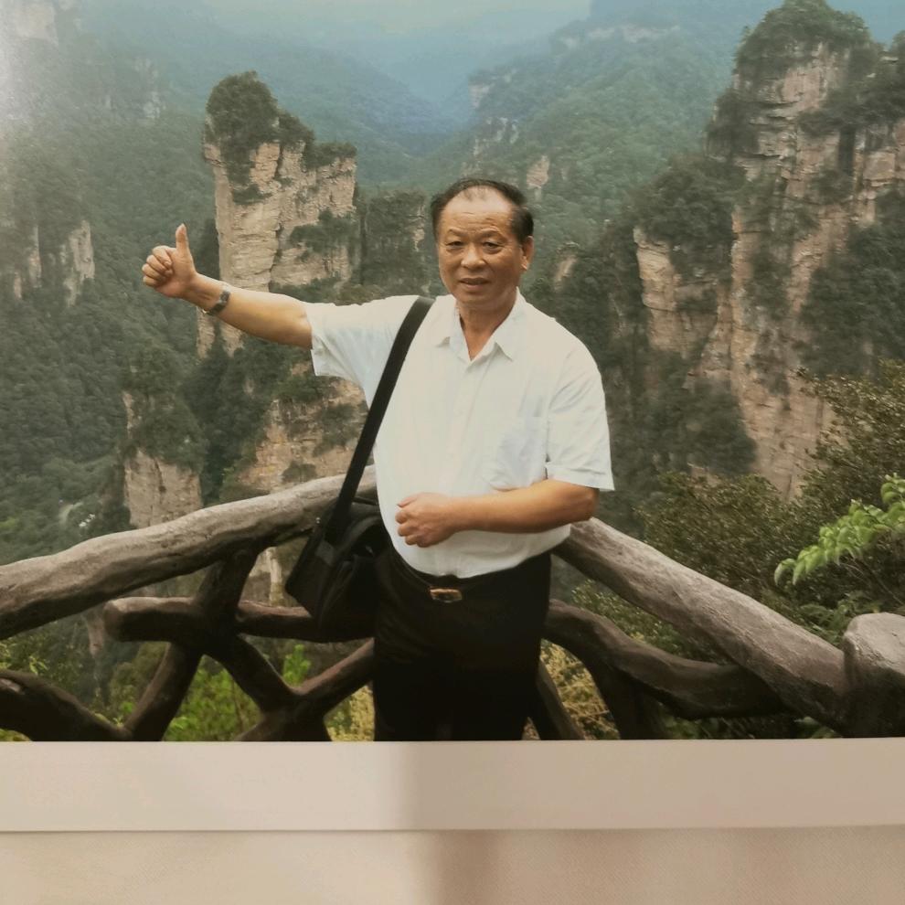 用户2963833675441云卷云舒