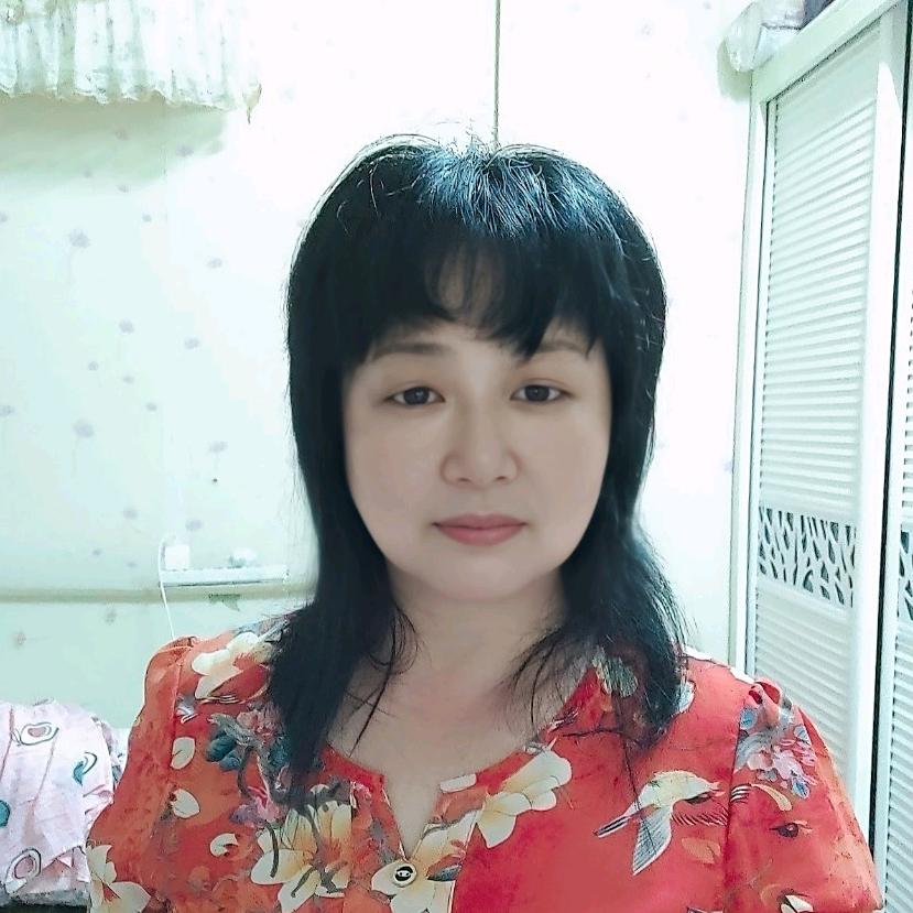 玉依银屏