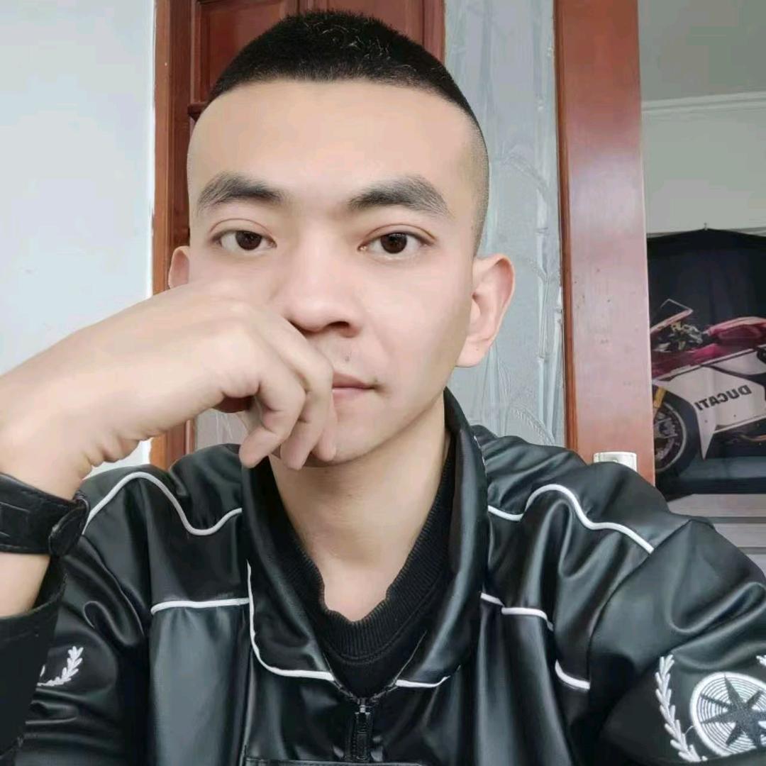 🐶机车小伙🏍️