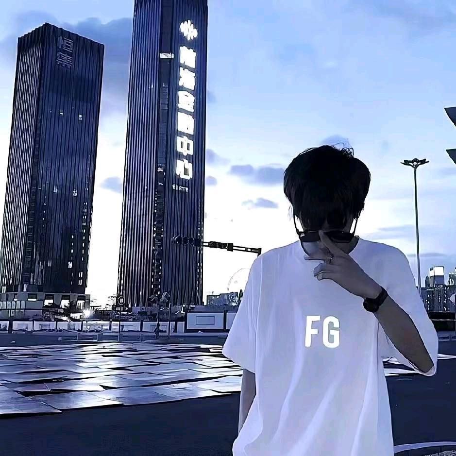 __一叶舟__