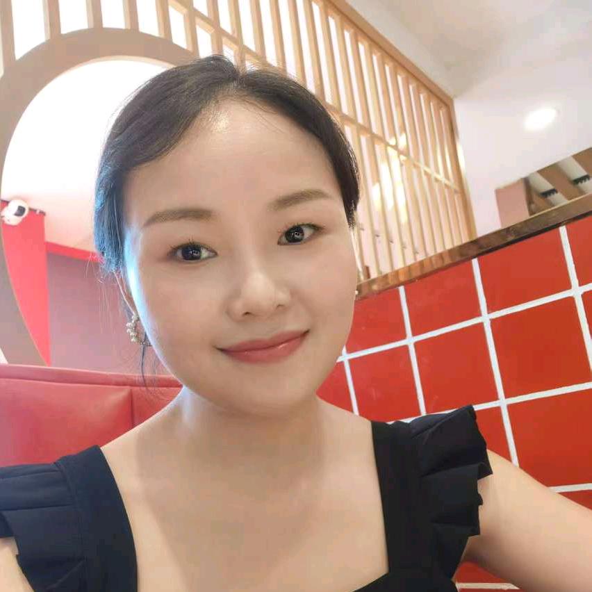 做卤菜的西西妹