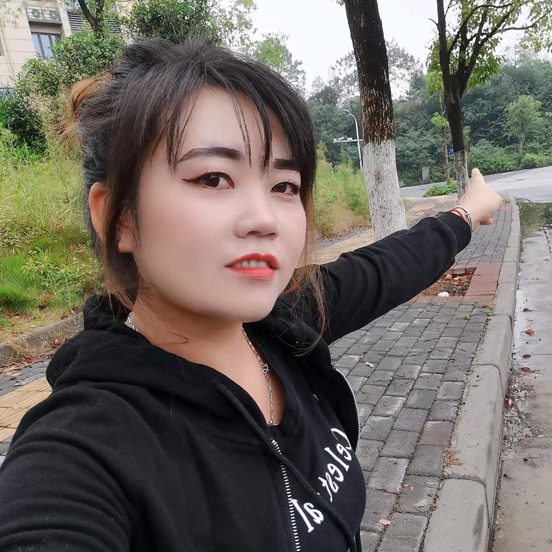 ,,,小臭臭吖