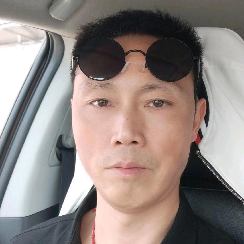 鲁斌