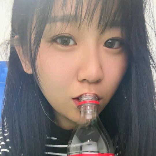 卖家电日杂的秋儿