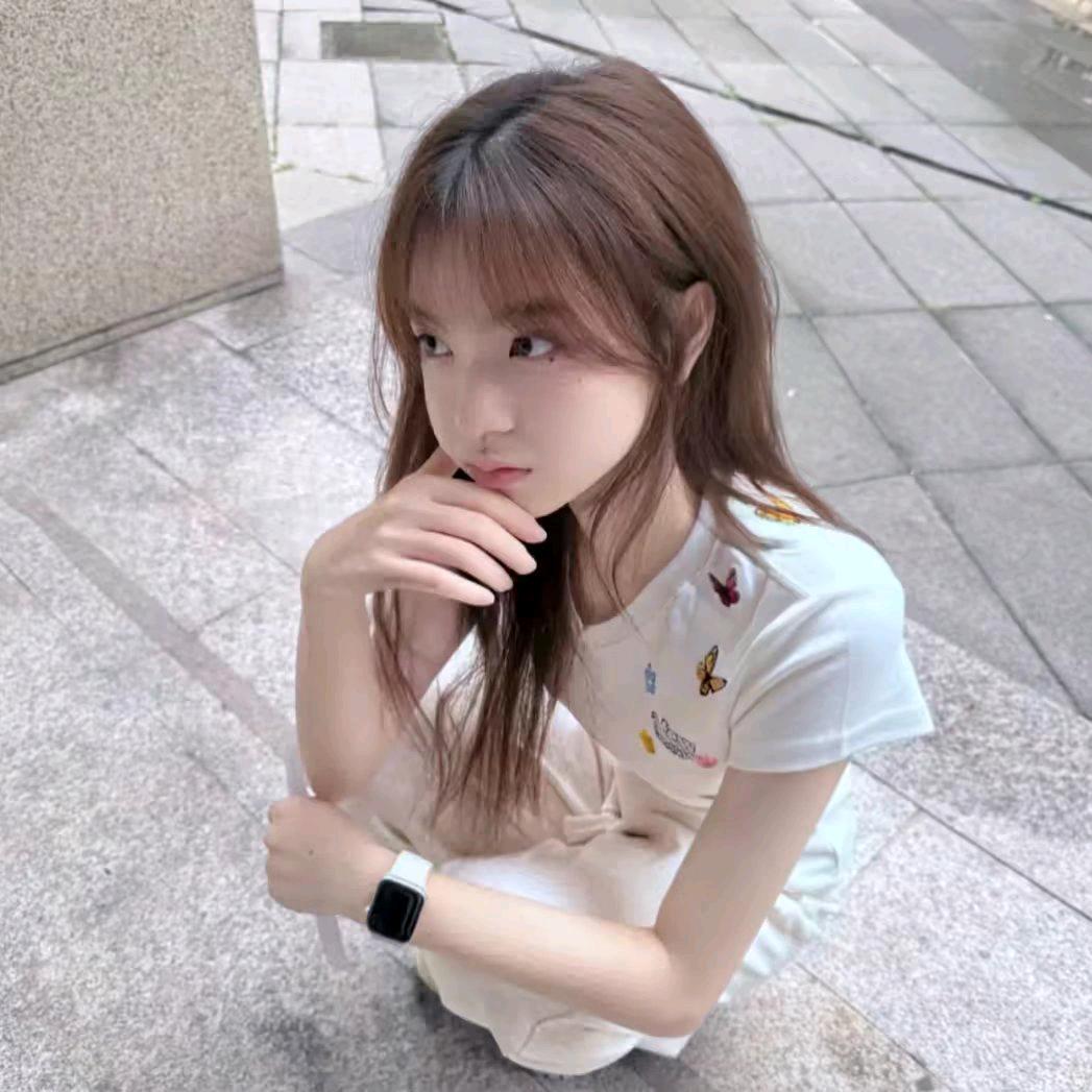 喵喵^