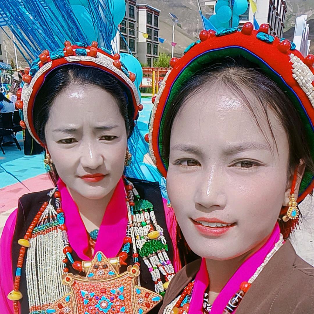🍁ལས་💕དབང་🍁