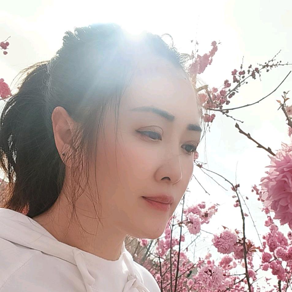🌸🌸丽丽