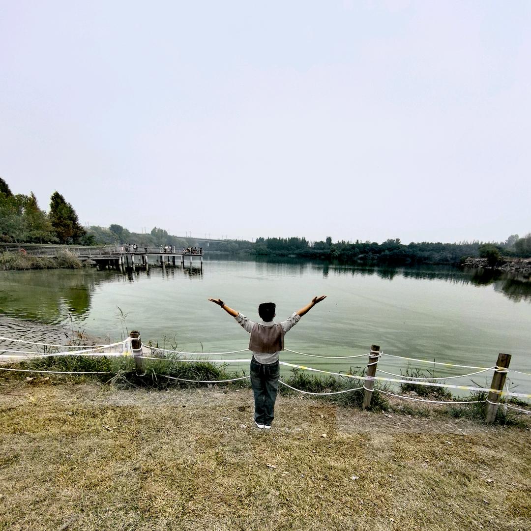 萨日朗