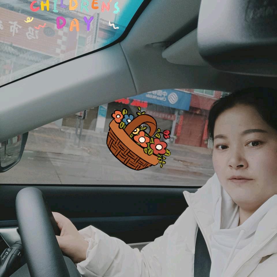 笑很甜