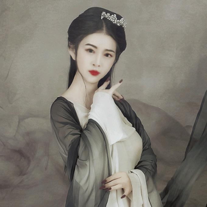 阿菊爱手舞