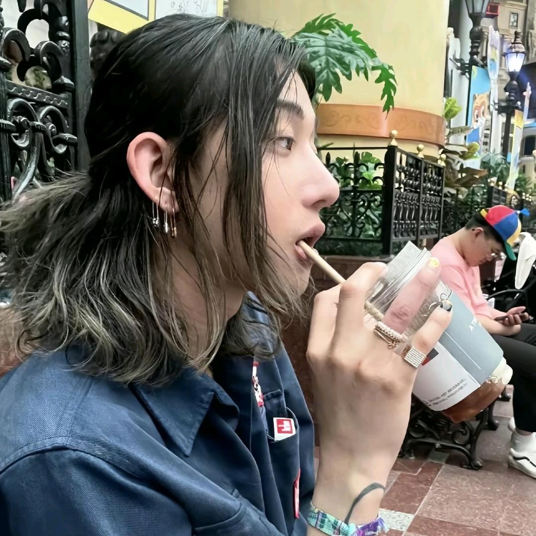 缪