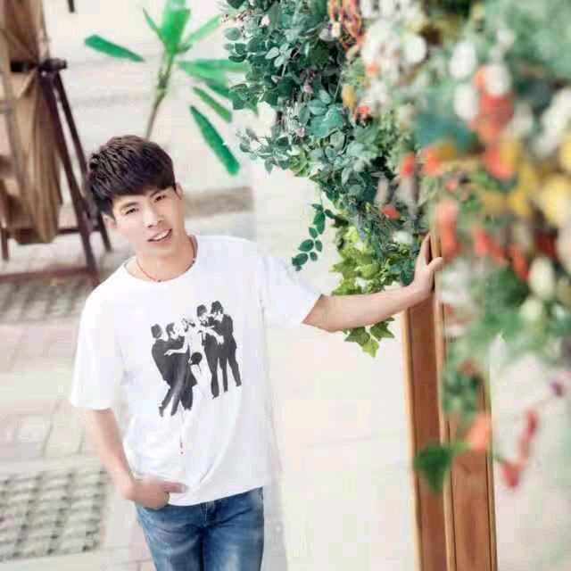 @☞陨石铁锅炖☜